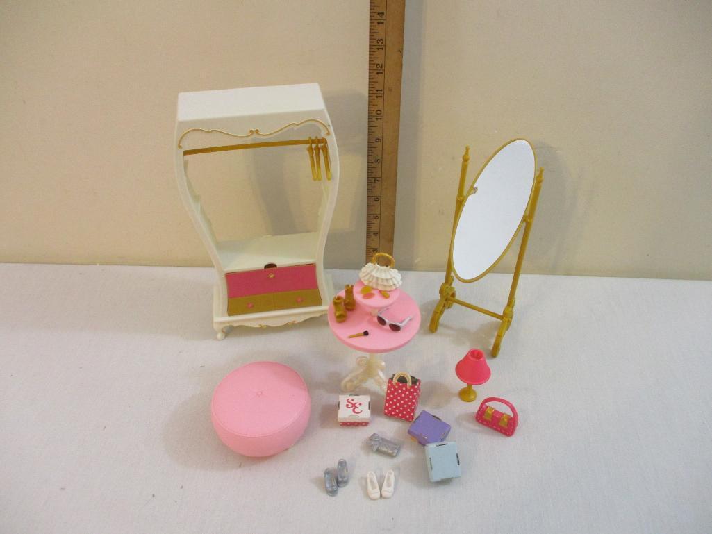 Assorted Barbie Doll Accessories including wardrobe, mirror and more, 2003-2004 Mattel, 15 oz