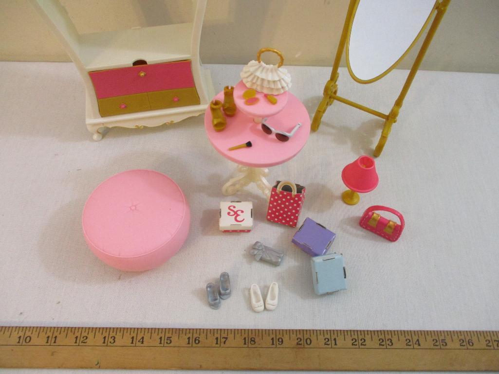 Assorted Barbie Doll Accessories including wardrobe, mirror and more, 2003-2004 Mattel, 15 oz
