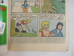 Three Bronze Age Archie Comic Books: Reggie and Me No. 109, Betty and Veronica Summer Fun No. 484