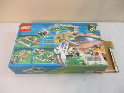 Lego 3409 Championship Challenge Soccer Building Set, in original box, 2000 Lego Group, 2 lbs 8 oz