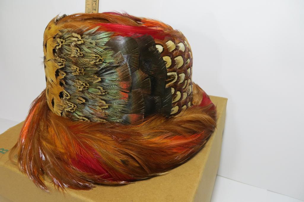 Vintage Feather Hat in original Bamberger's Box. La Charme Creations, felt.