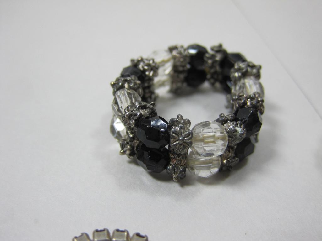 Beaded Expandable Rings, including one with Key Charm, 2oz