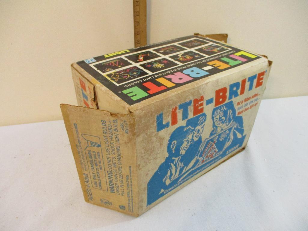 Vintage Lite-Brite in original box, 1978 Hasbro Industries Inc, 3 lbs 11 oz