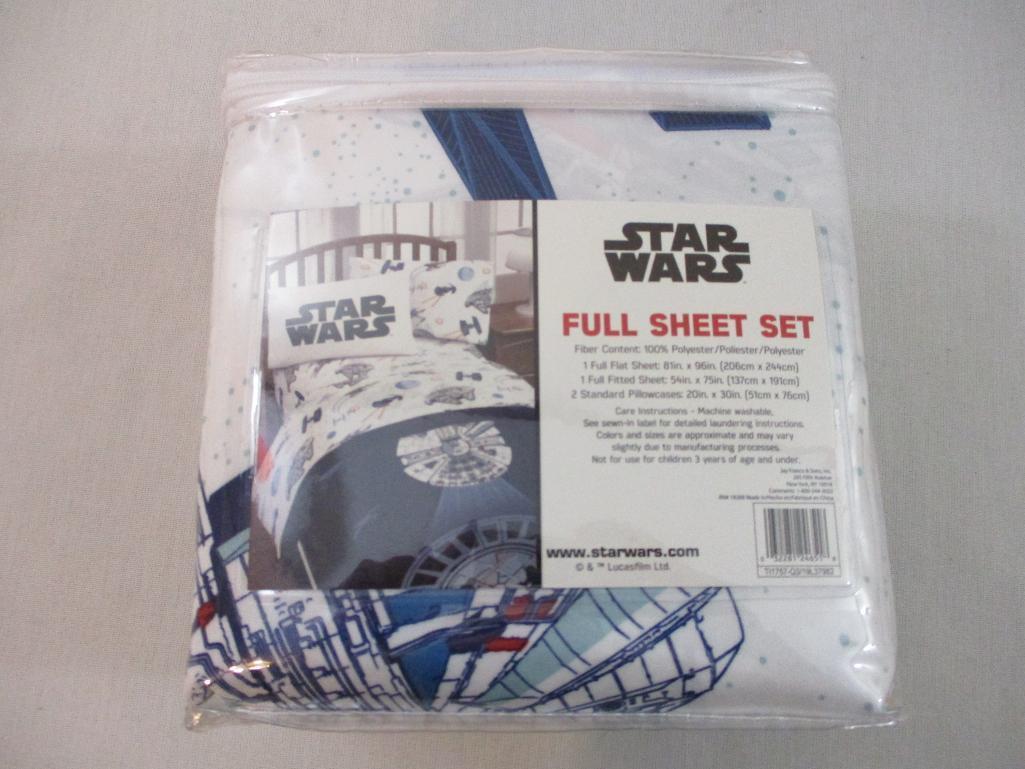 Star Wars Full Sheet Set, new in package, 2 lbs 9 oz