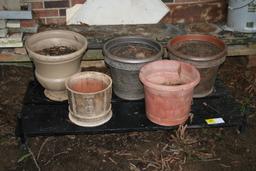 Rolling Plant Stand with Pots
