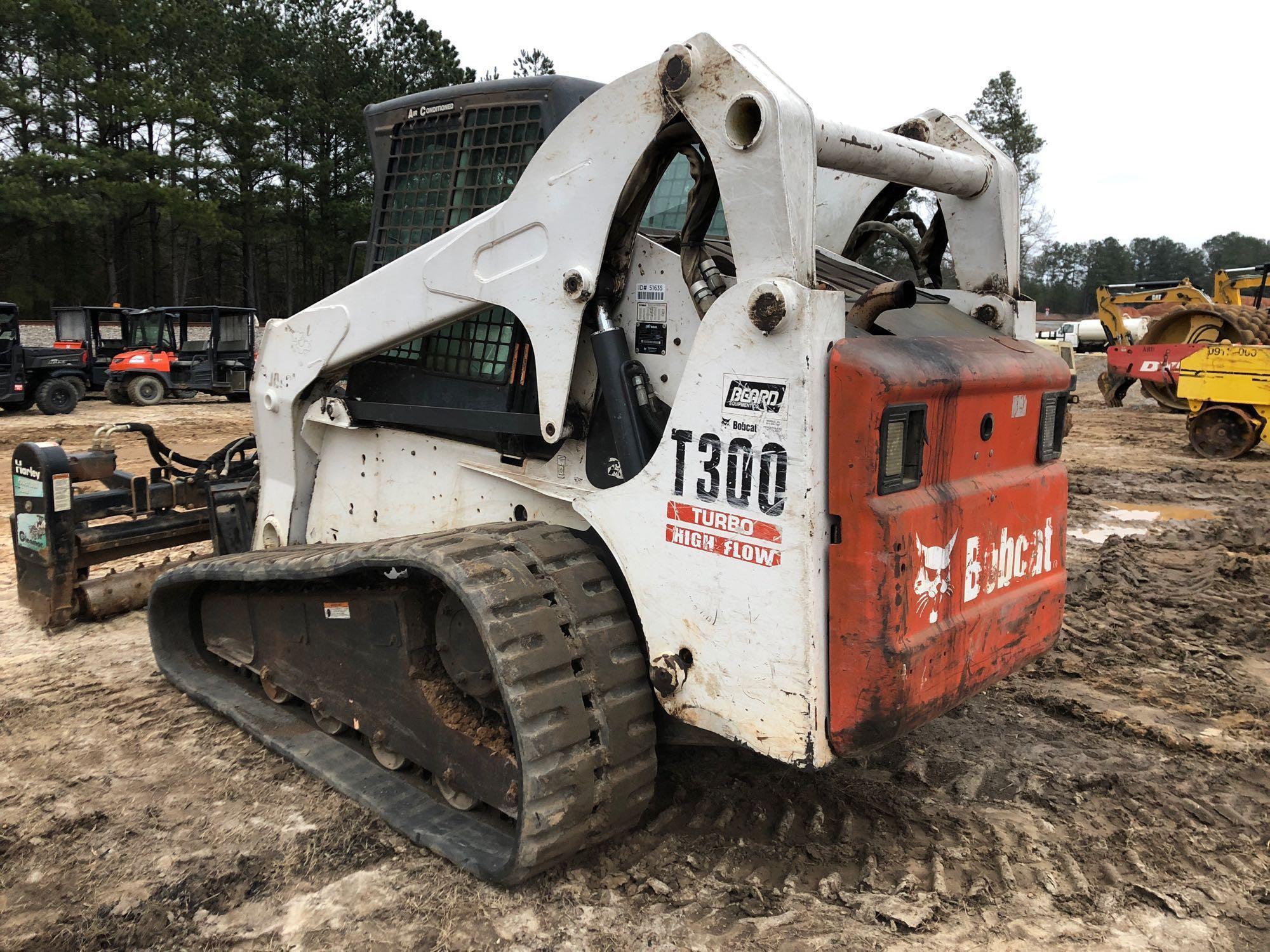 2005 BOBCAT T300 MULTI TERRAIN LOADER, S# 525414397, CAB AIR, JOYSTICK, 2-SPEED, TURBO, HIGH FLOW,