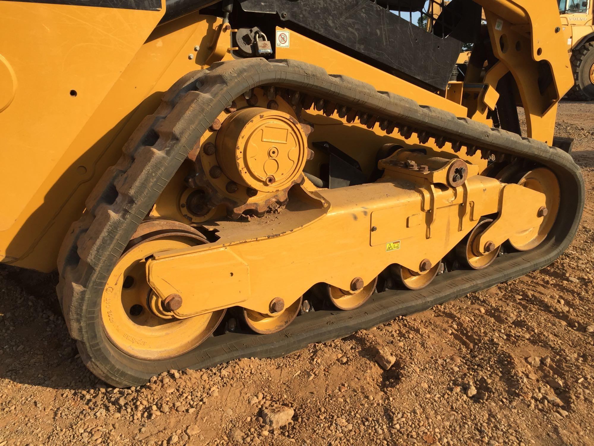 2014 CAT 259D MULTI TERRAIN LOADER, OROPS, RUBBER TRACKS, 2 SPEED, AUX HYDRAULICS, MANUAL COUPLER,