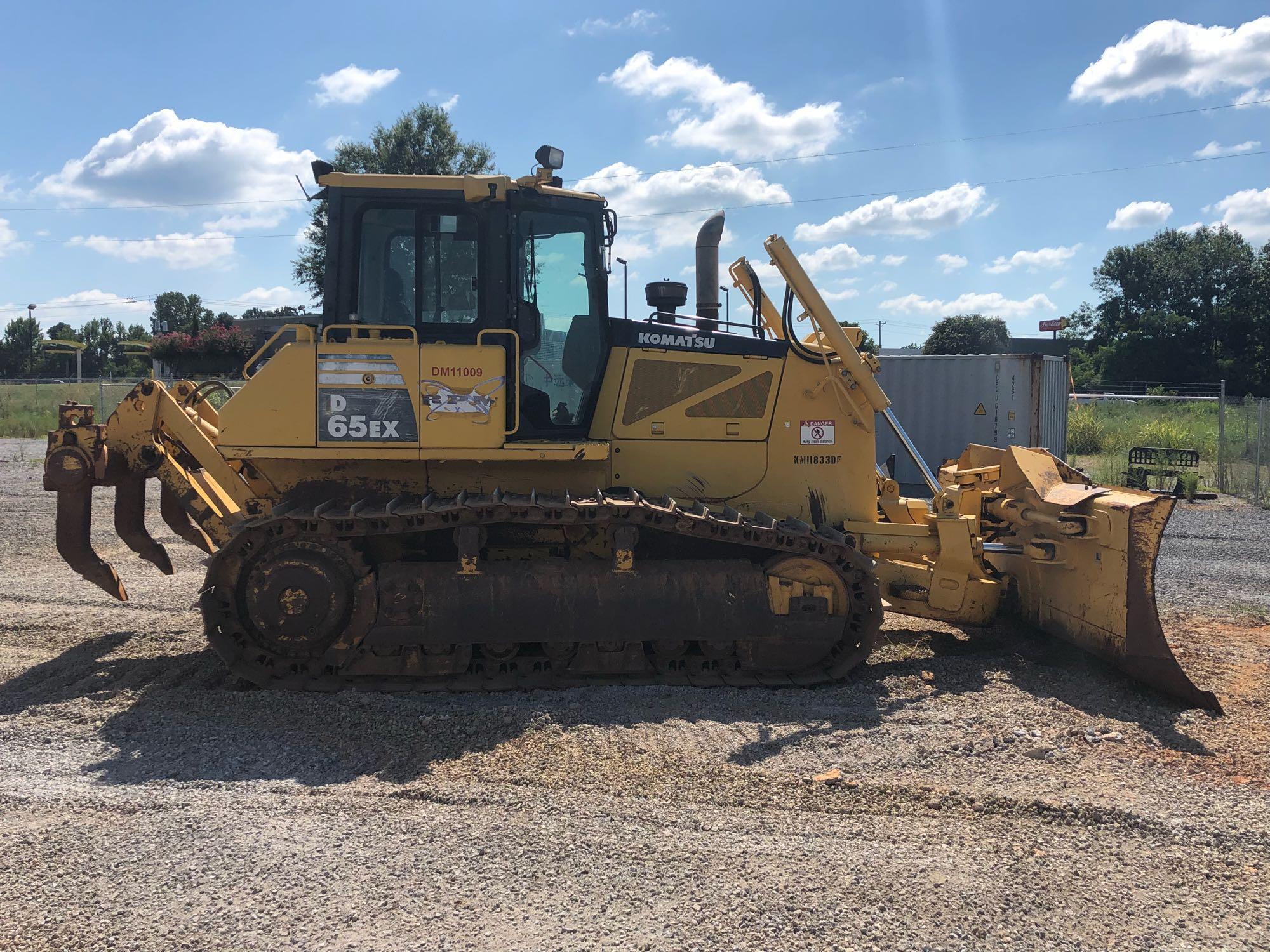 2011 KOMATSU D65EX CRAWLER DOZER