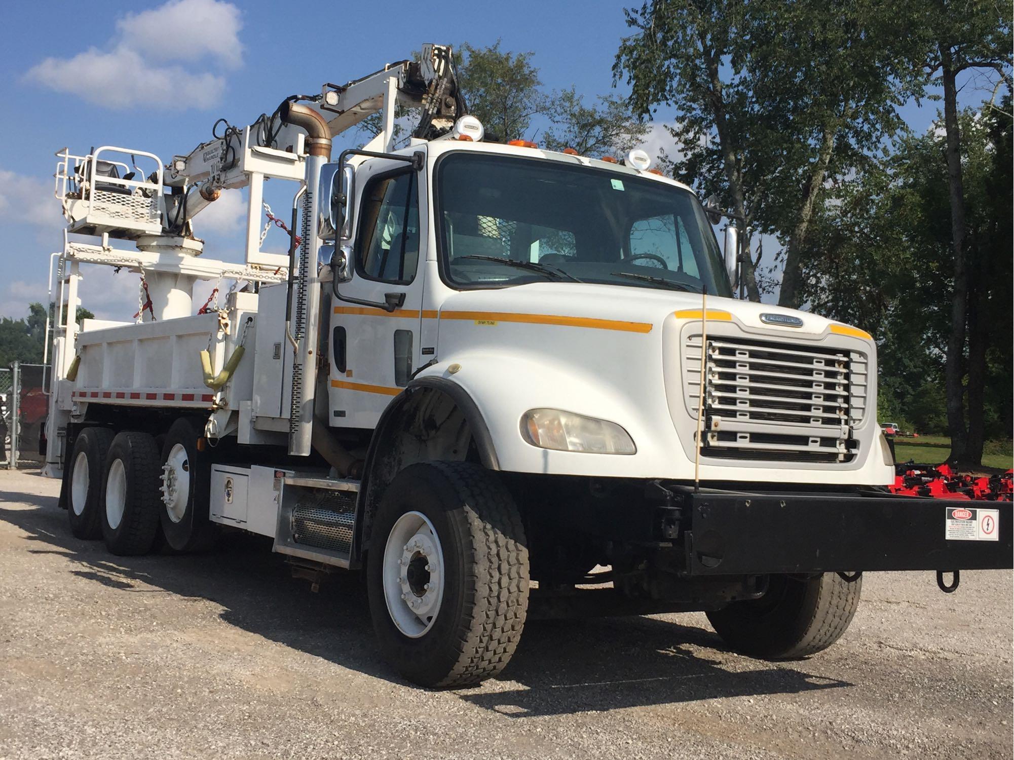 2008 FREIGHTLINER BUSINESS CLASS M2 112v, GRAPPLE TRUCK