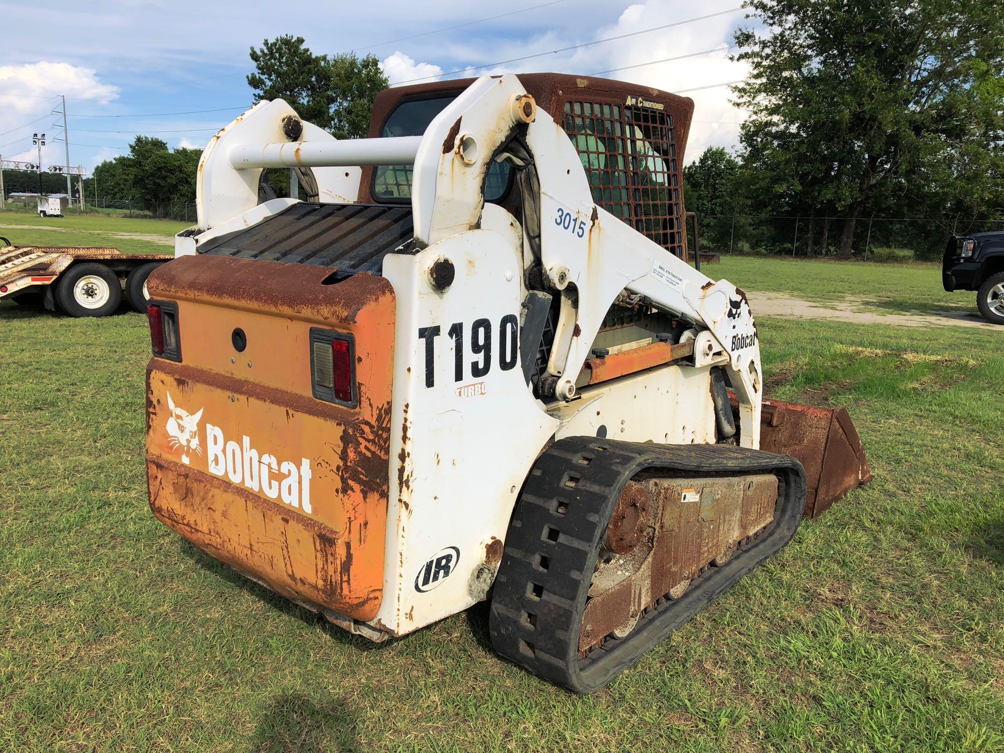 2004 BOBCAT T190...MULTI TERRAIN LOADER