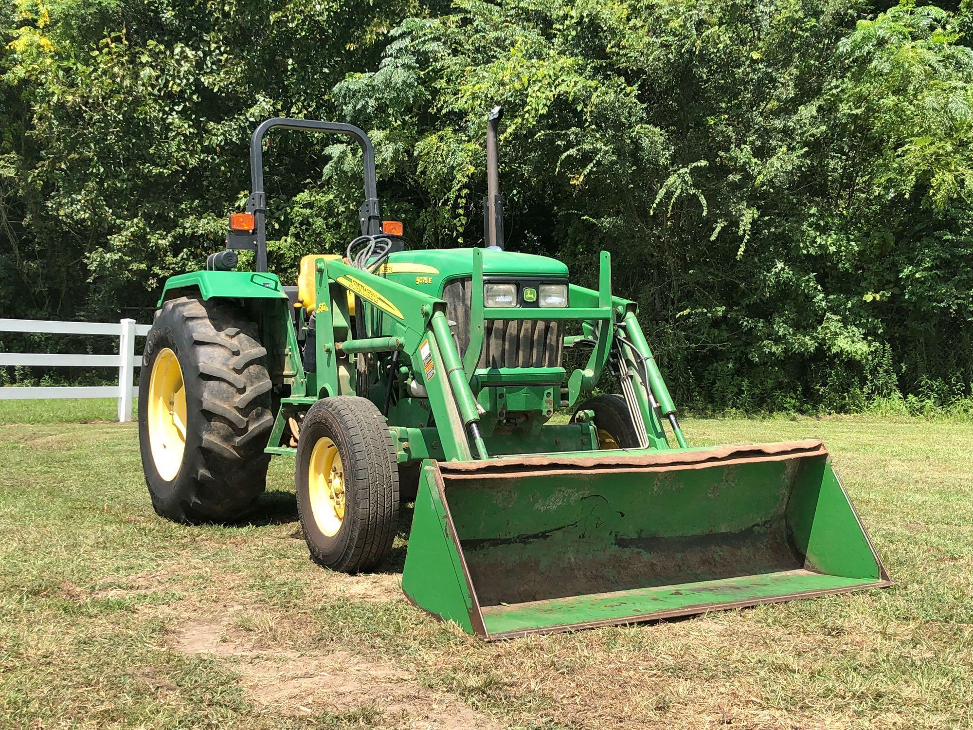 JD 5075E TRACTOR