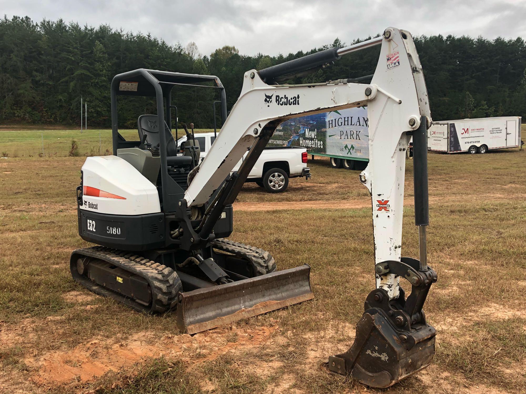 2012 BOBCAT E32 MINI EXCAVATOR