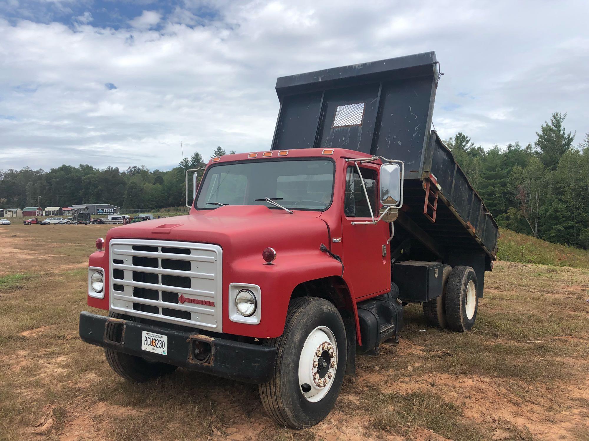 1981 IH SINGLE AXLE DUMP TRUCK