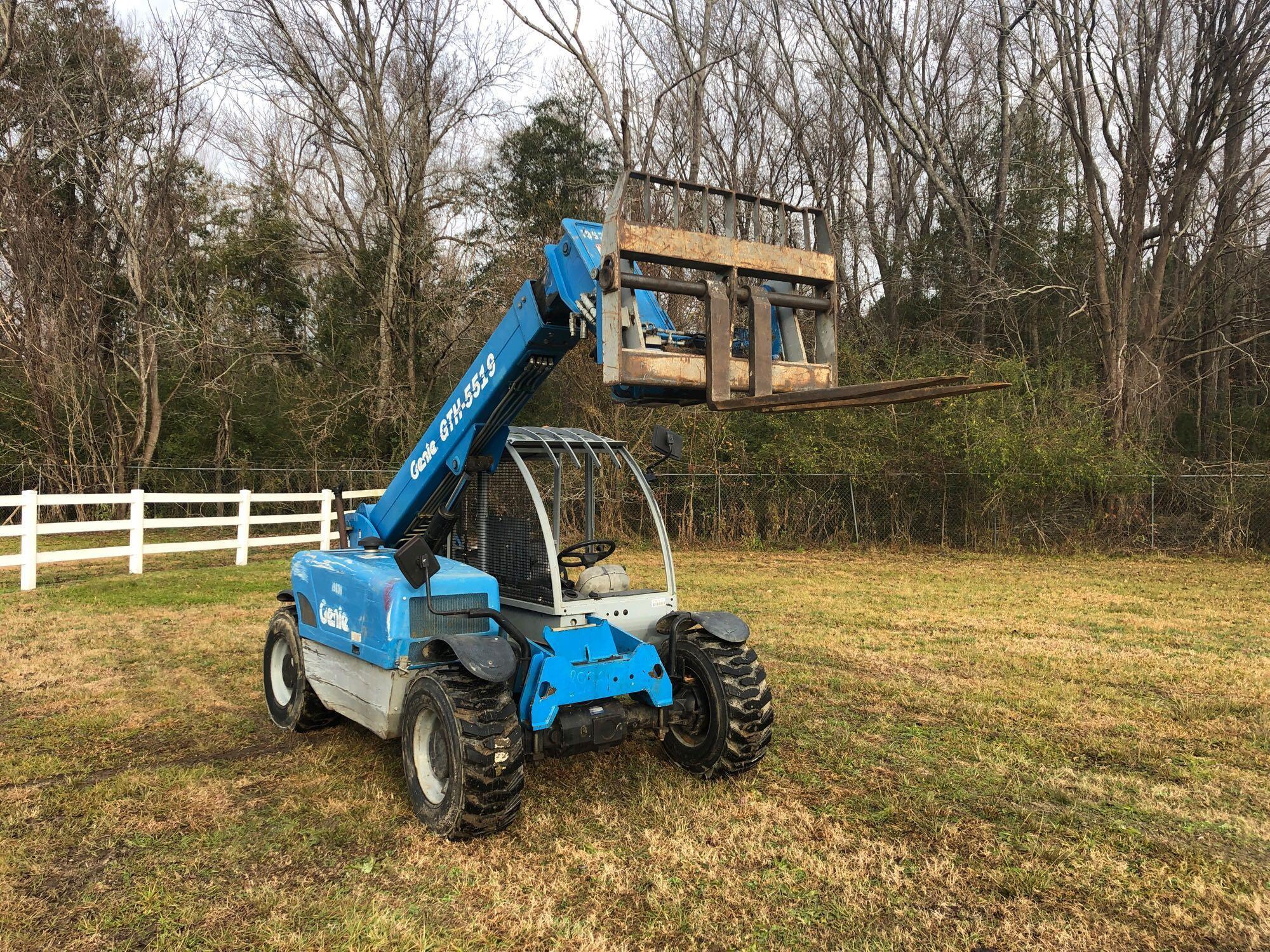 2008 GENIE GTH 5519, TELEHANDLER