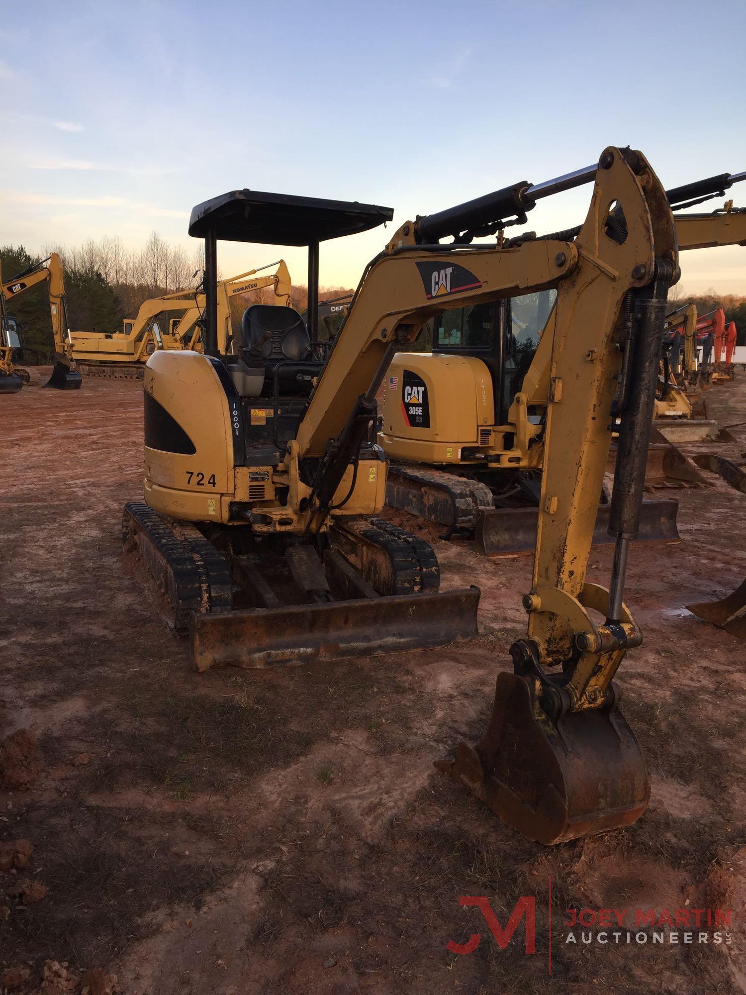 2007 CAT 303CCR MINI EXCAVATOR