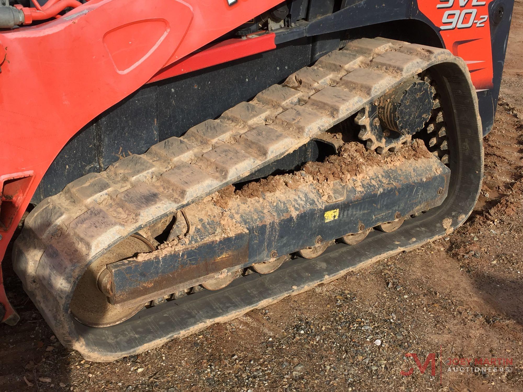 2013 KUBOTA SVL 90-2 MULTI TERRAIN LOADER