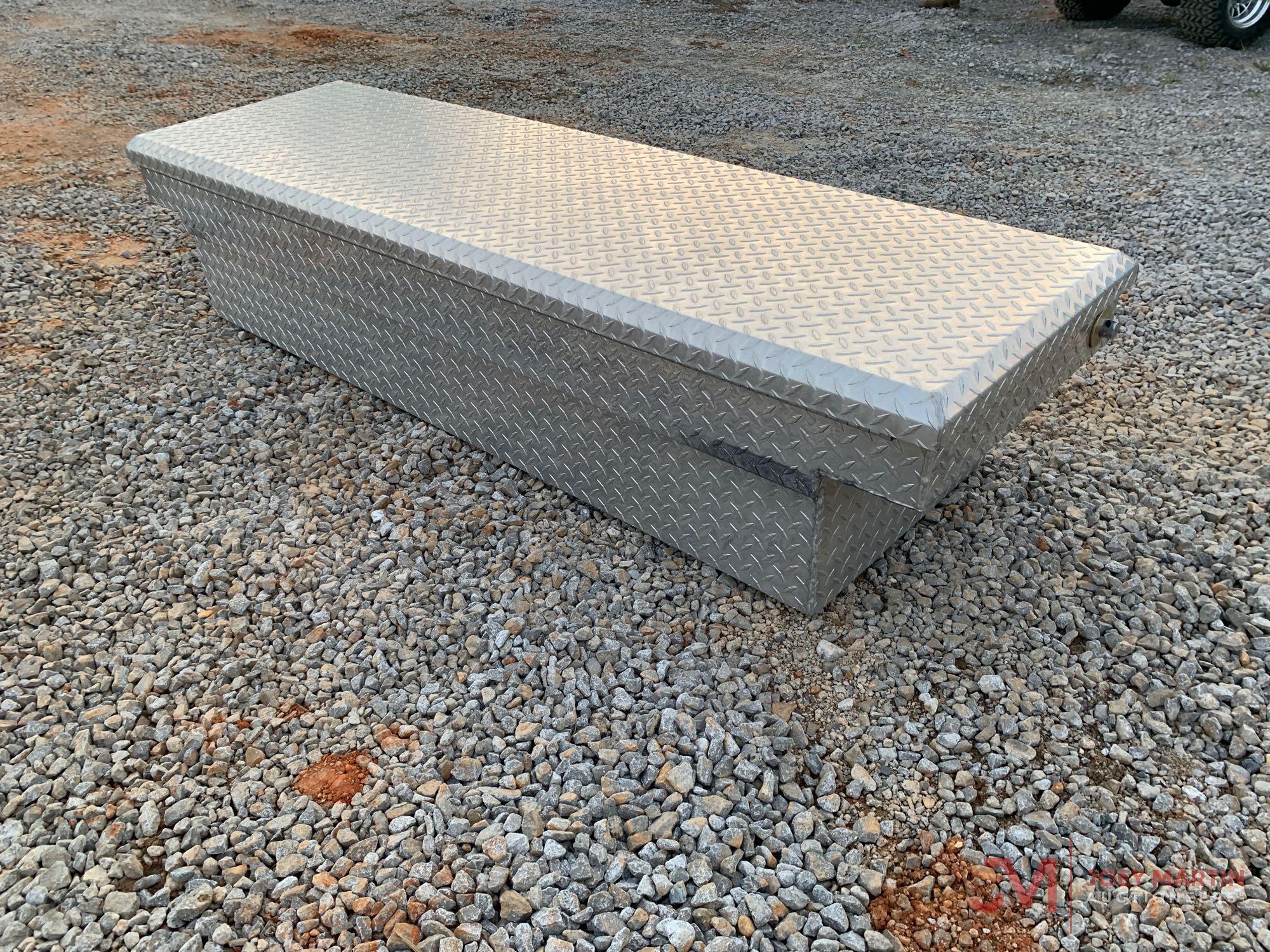 ALUMINUM TOOLBOX