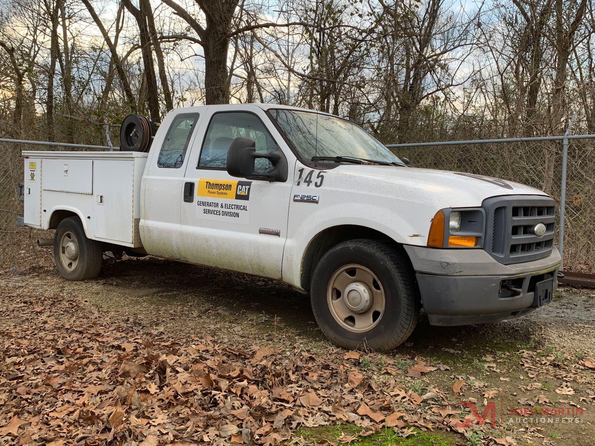 2005 FORD F250 XL SUPER DUTY