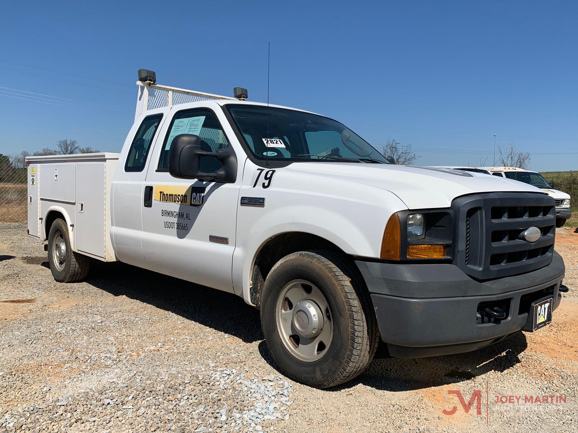 2006 FORD F350 XL SUPER DUTY