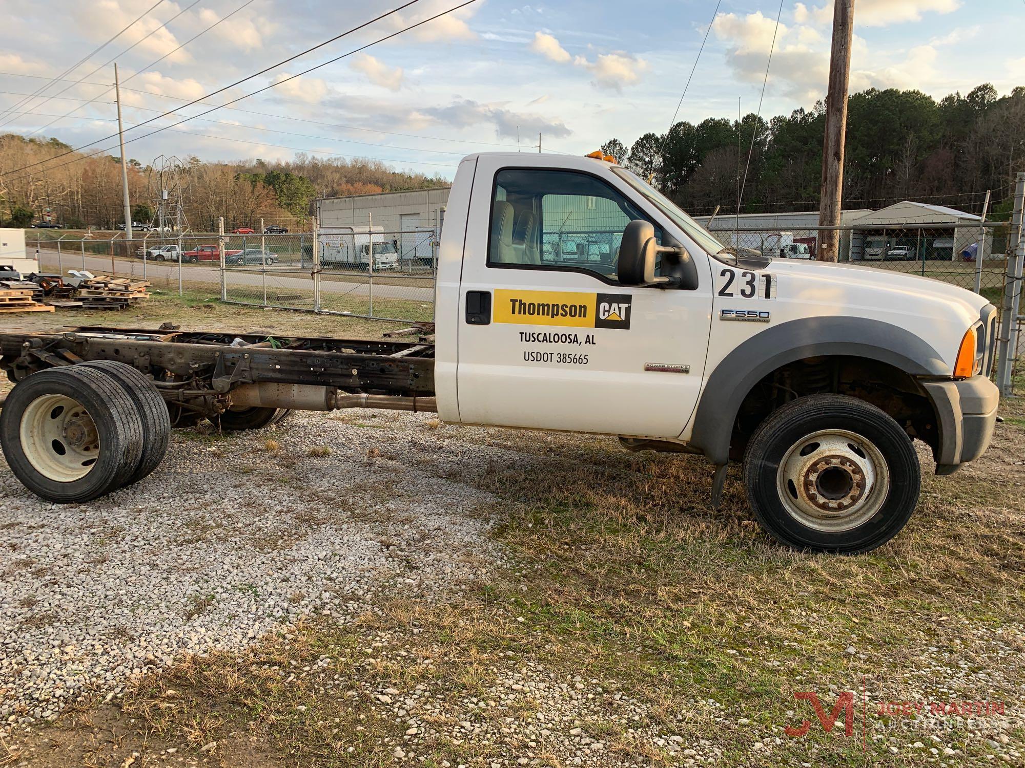 2005 FORD F550 XL SUPER DUTY