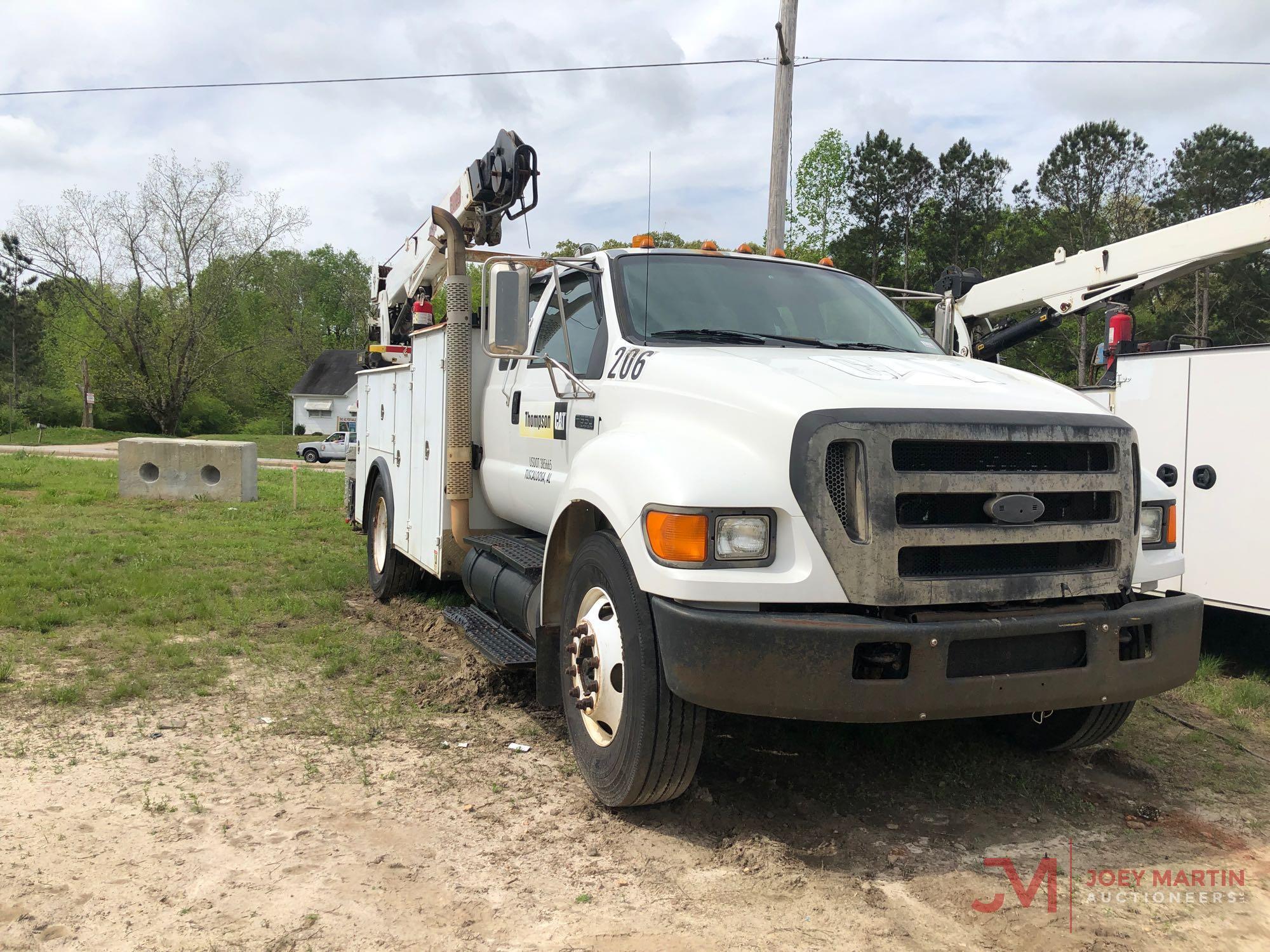 2005 FORD F-650...XL SUPER DUTY SERVICE TRUCK