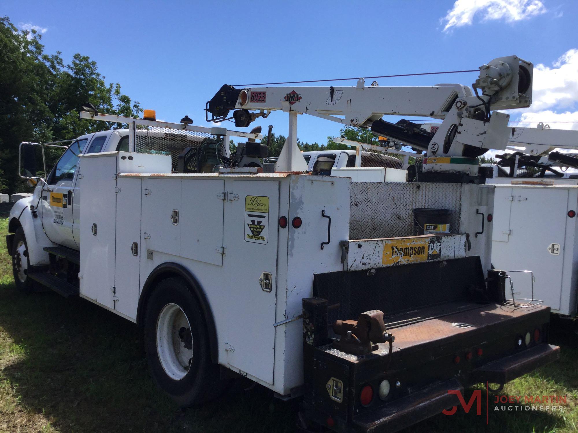 2005 FORD F-650...XL SUPER DUTY SERVICE TRUCK