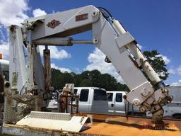 KW W900...TANDEM AXLE CRANE TRUCK