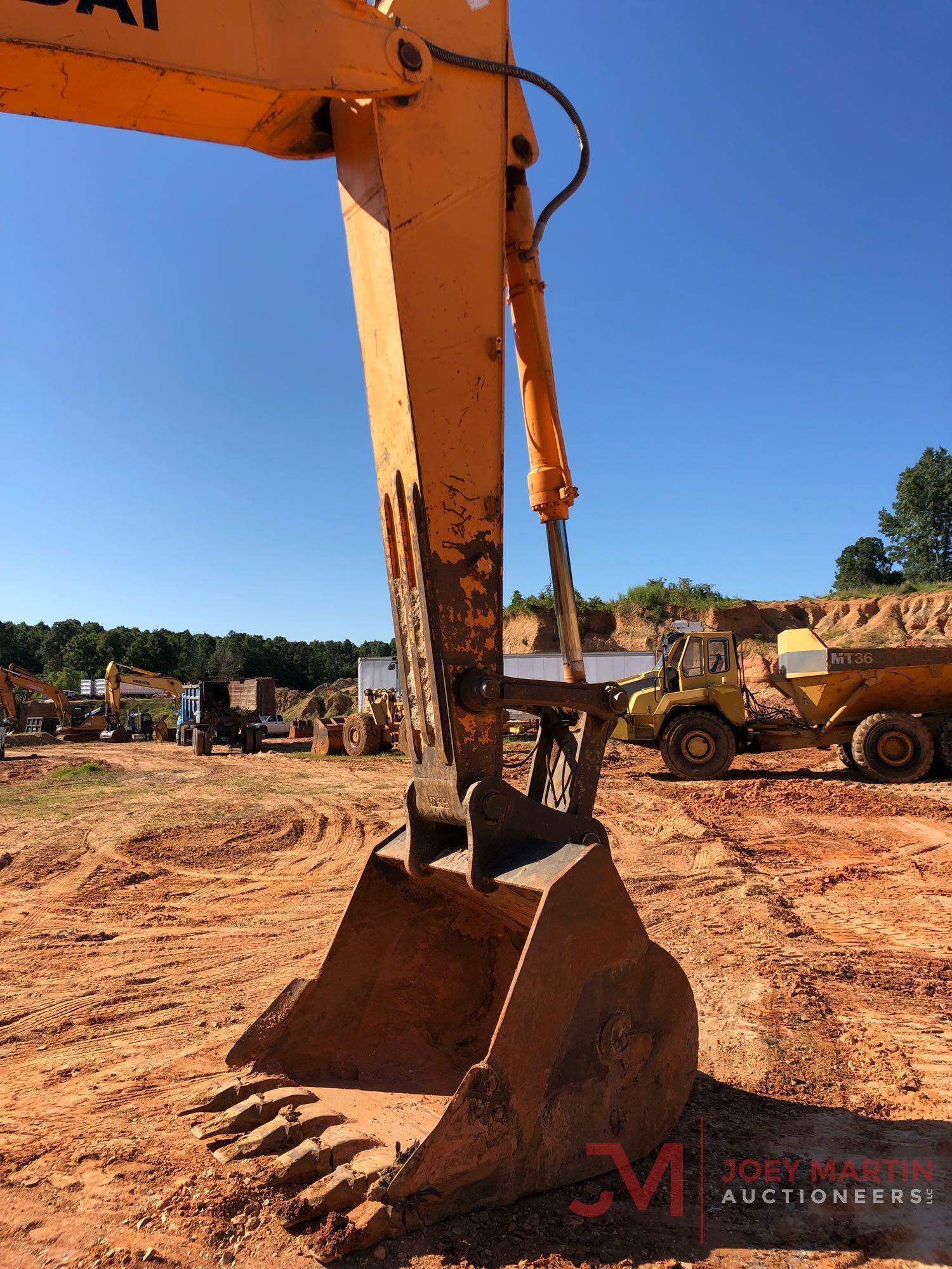 2012 HYUNDAI 320LC-9 HYDRAULIC EXCAVATOR