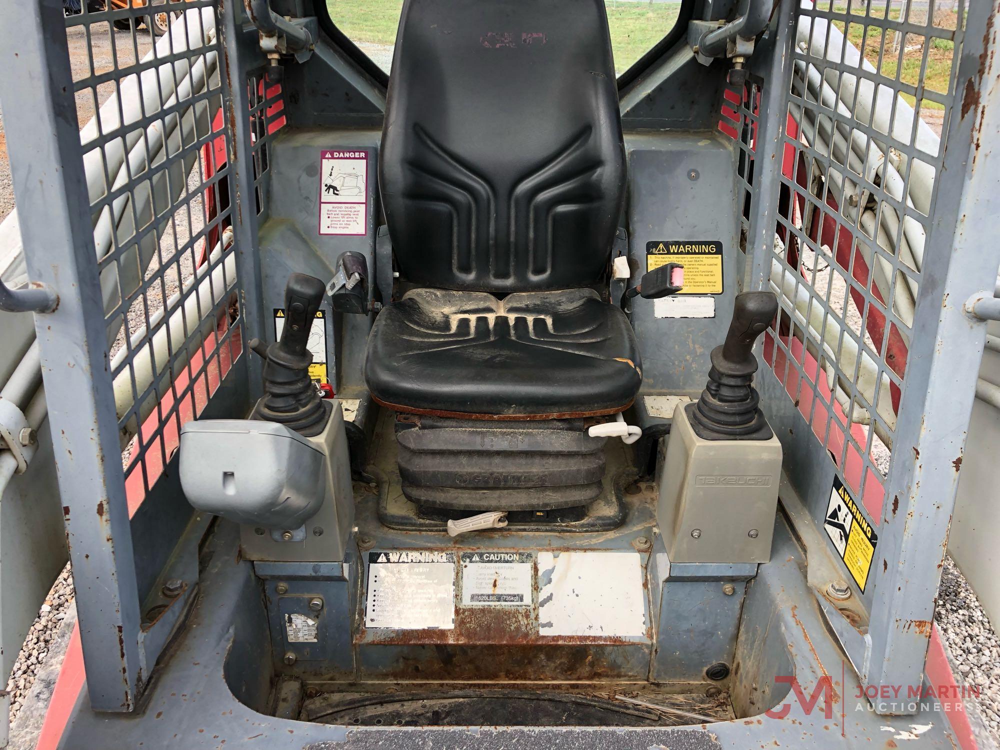 2006 TAKEUCHI TL130 MULTI TERRAIN LOADER