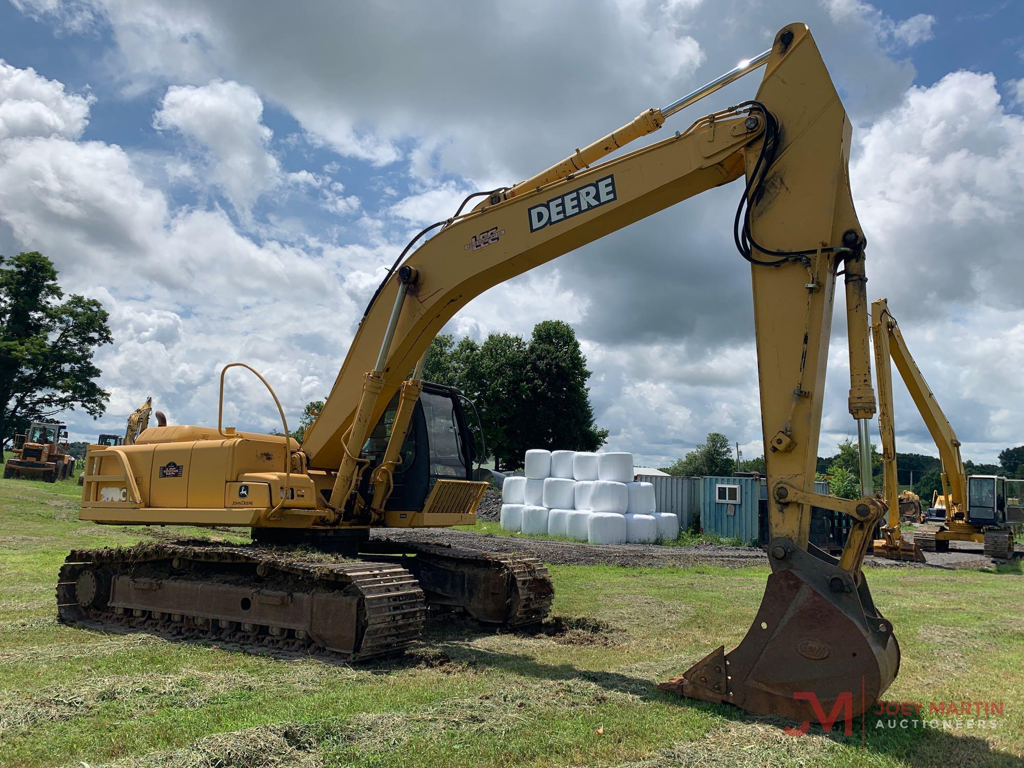 2003 JOHN DEERE 270C HYDRAULIC EXCAVATOR