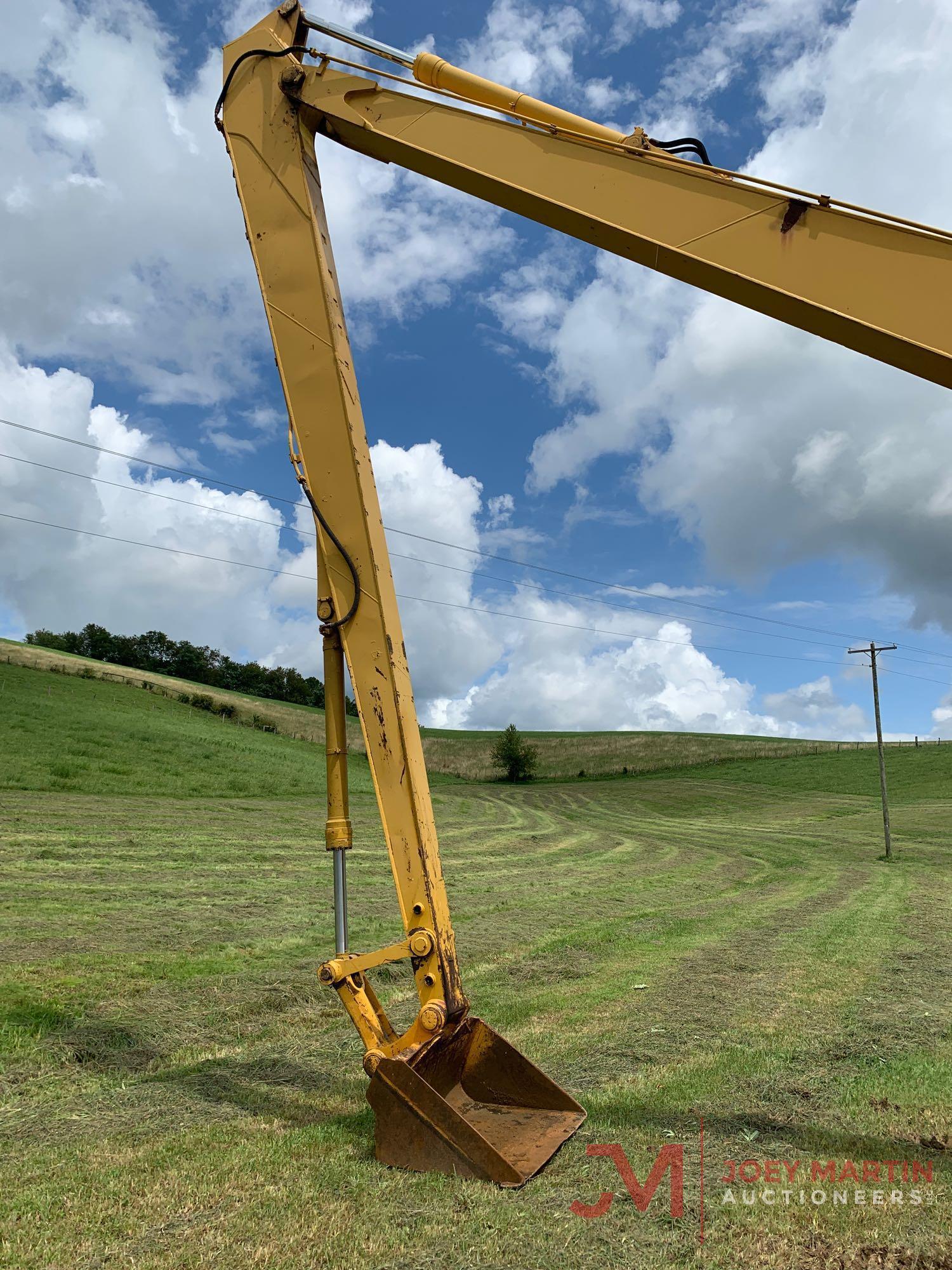 KOMATSU PC 200LC-5 LONG REACH EXCAVATOR