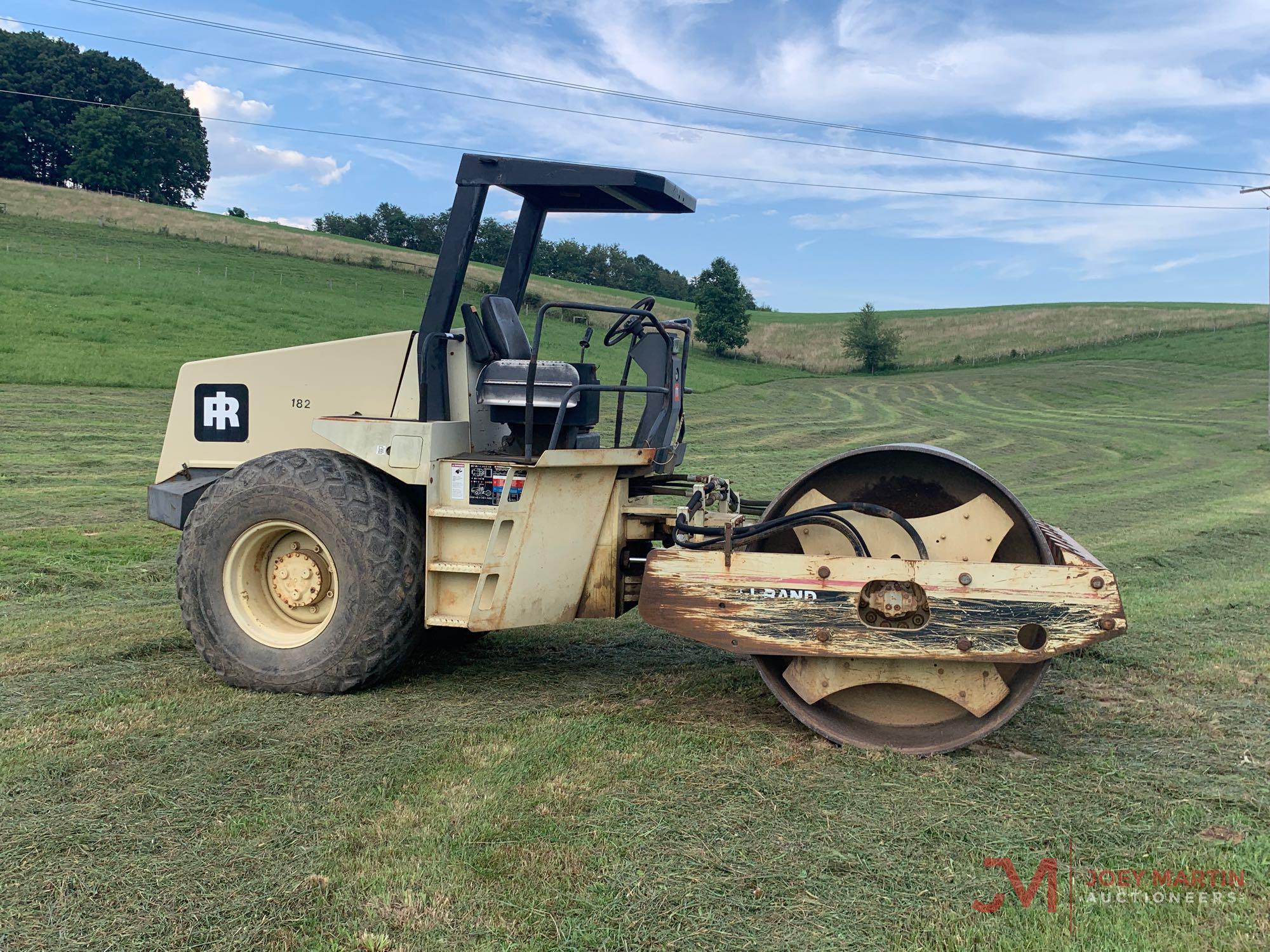 1995 IR SD100D PRO PAC SMOOTH DRUM ROLLER