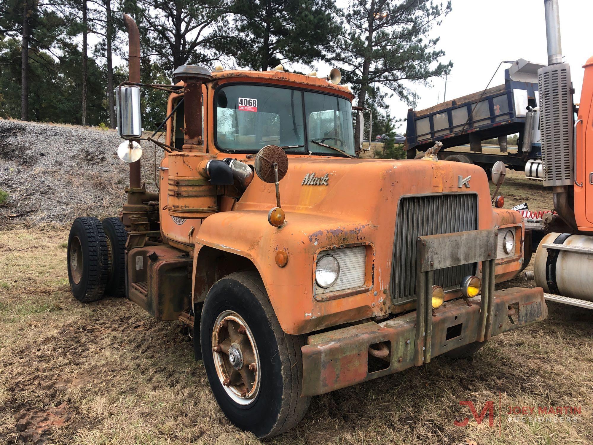 1985 MACK R-600