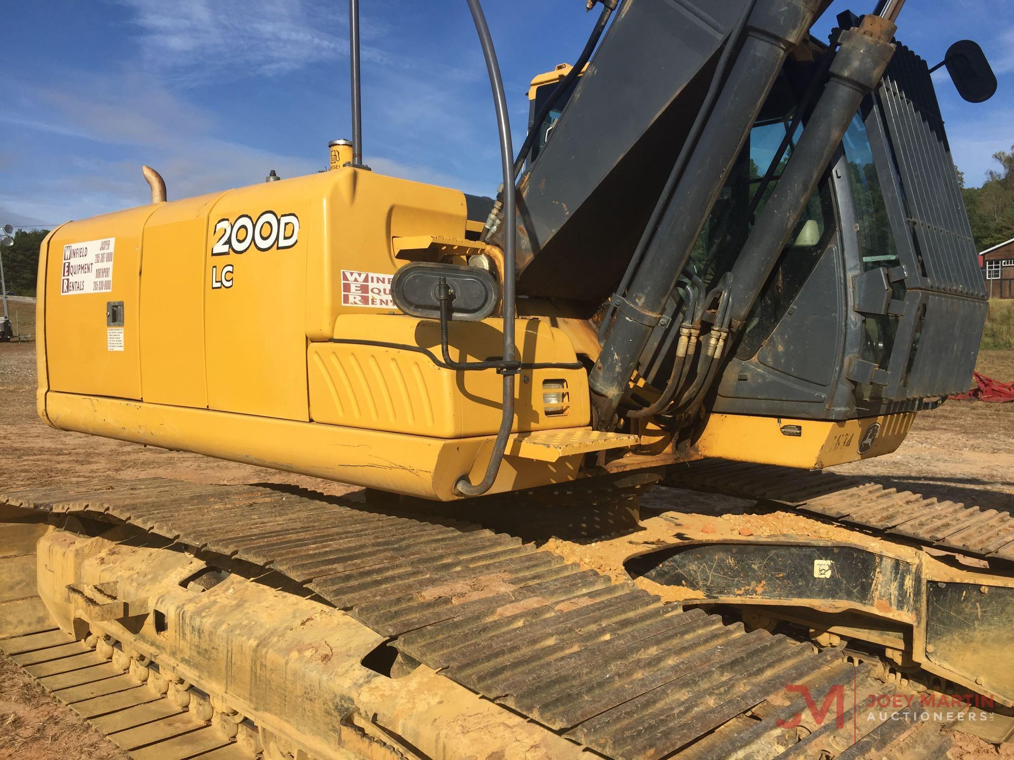 2012 JOHN DEERE 200DLC HYDRAULIC EXCAVATOR,