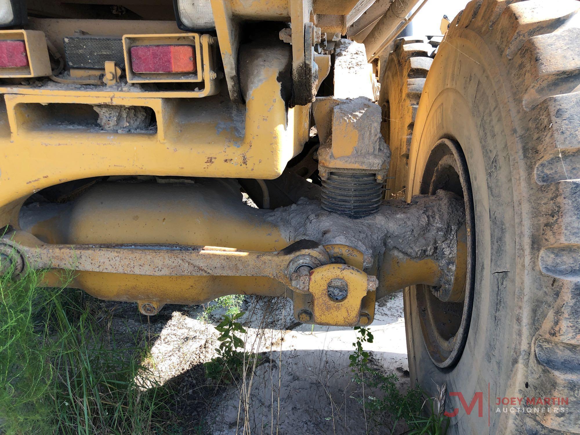 2002 CAT 735 OFF ROAD TRUCK