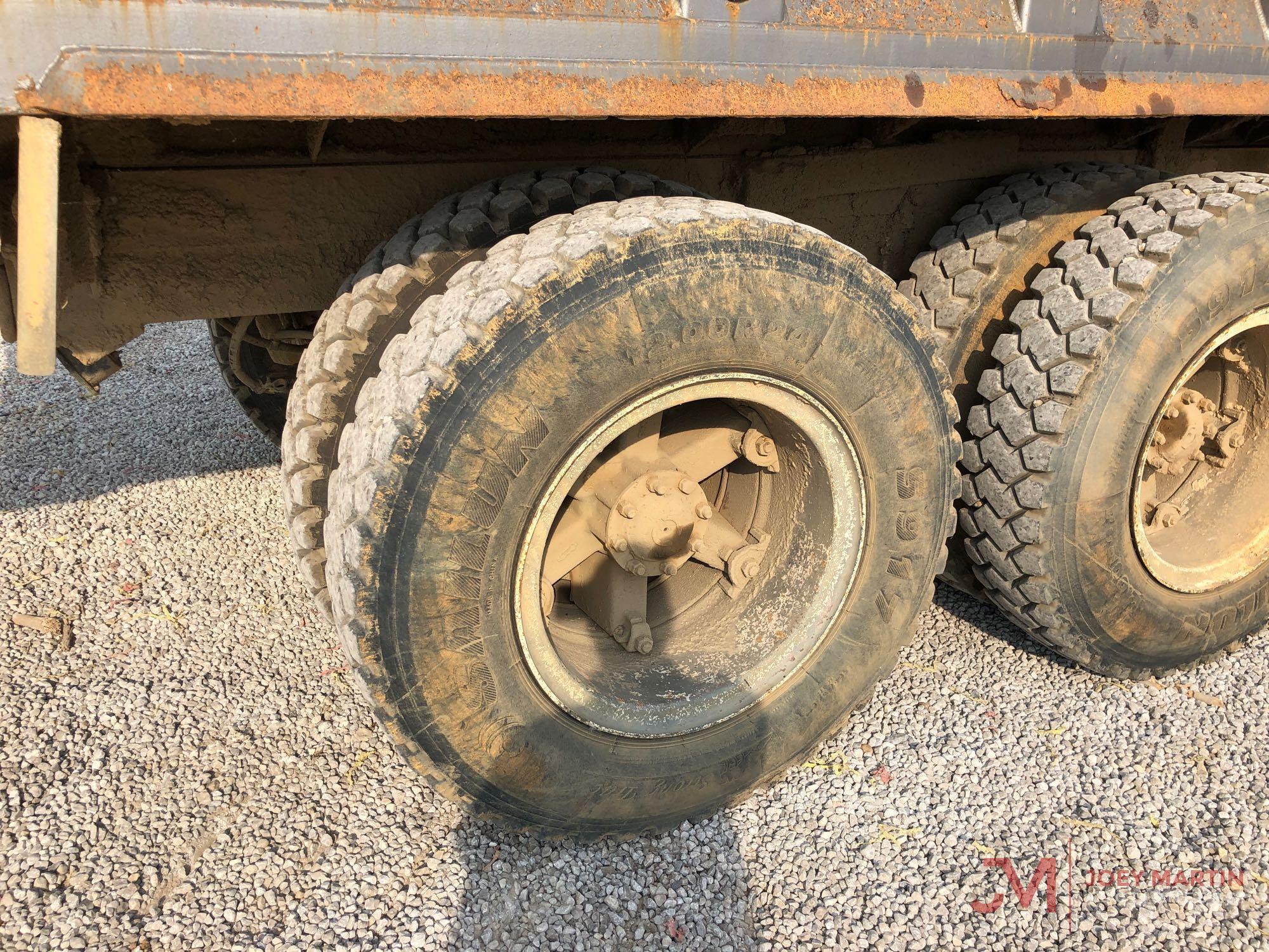 2009 WESTERN STAR T/A DUMP TRUCK