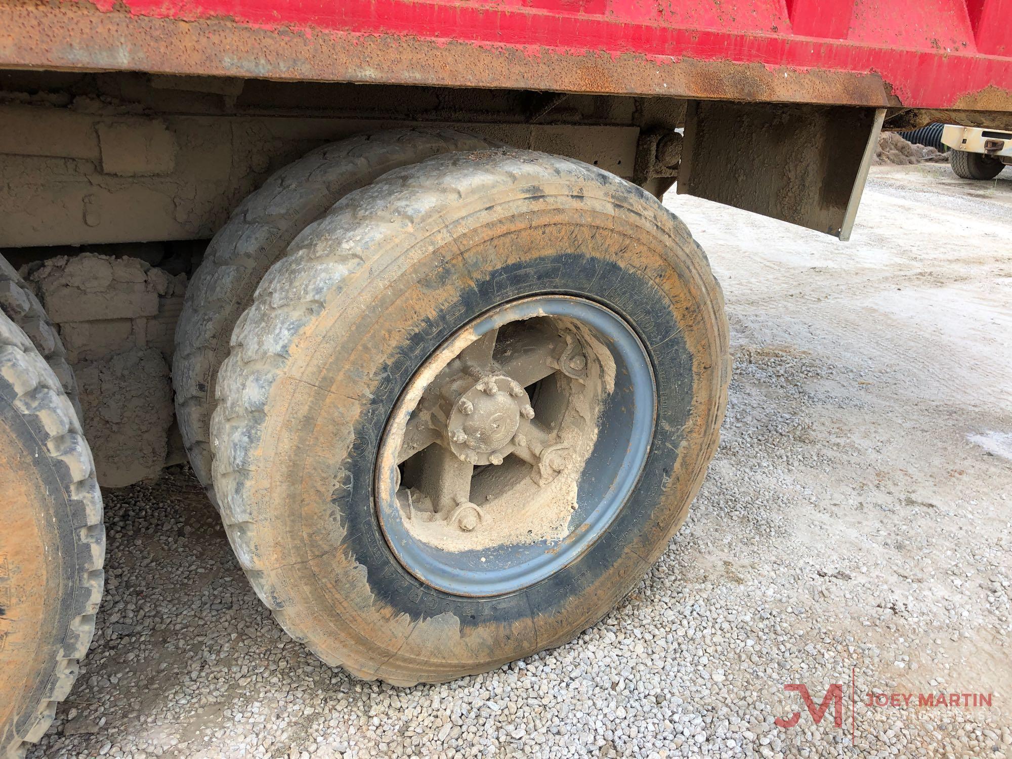 2009 WESTERN STAR T/A DUMP TRUCK