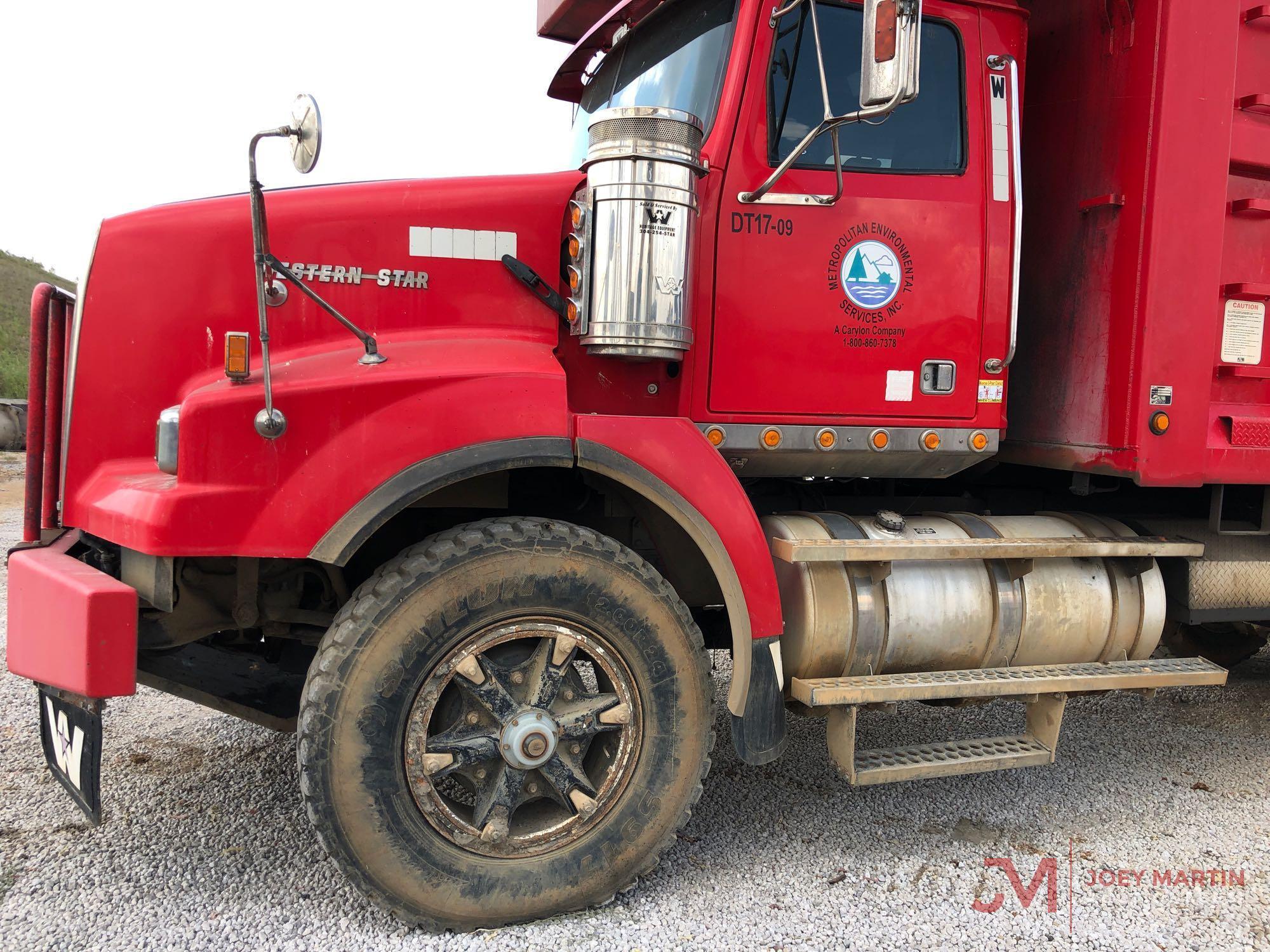 2009 WESTERN STAR T/A DUMP TRUCK