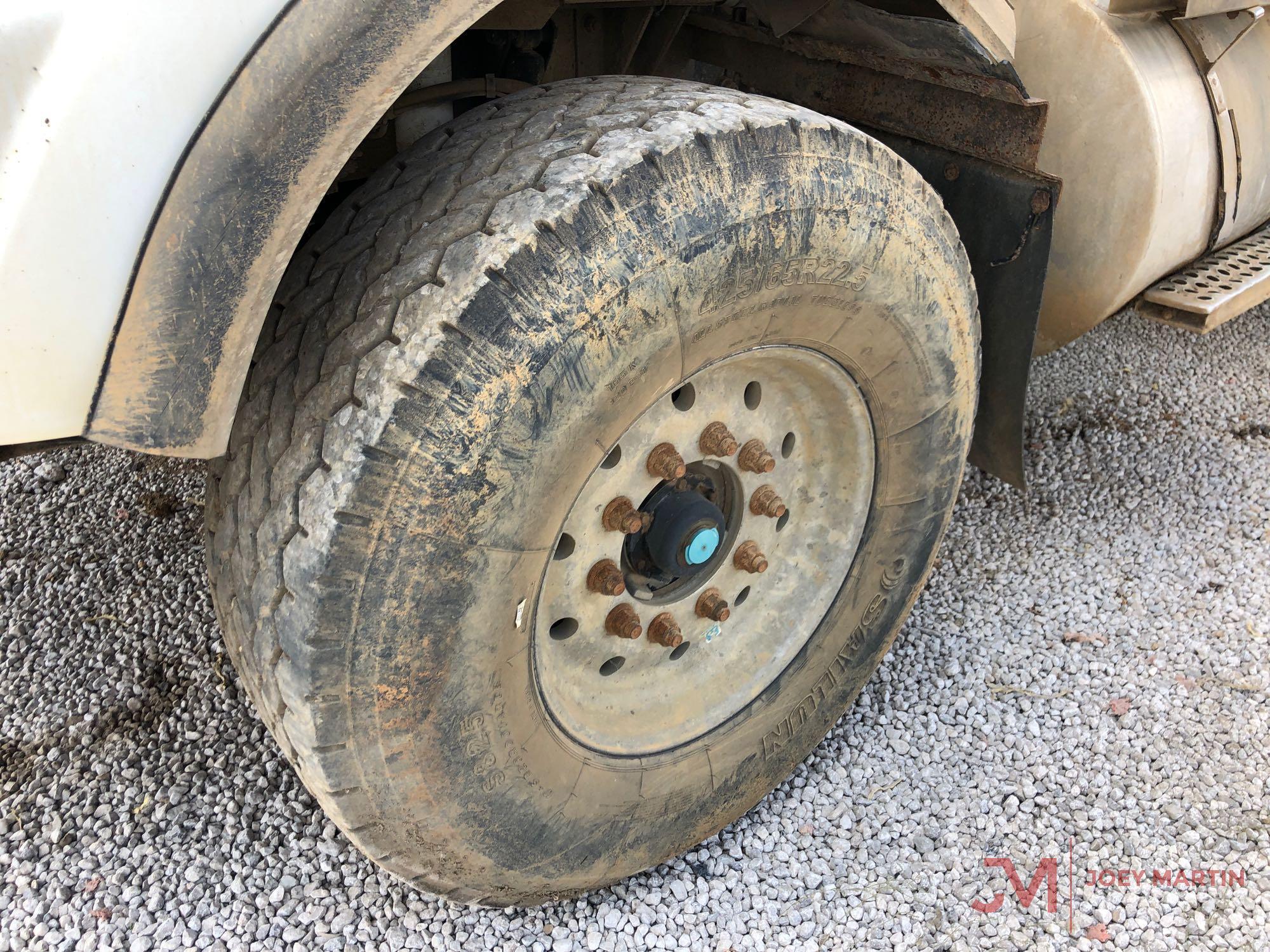 2009 KENWORTH FIVE AXLE DUMP TRUCK