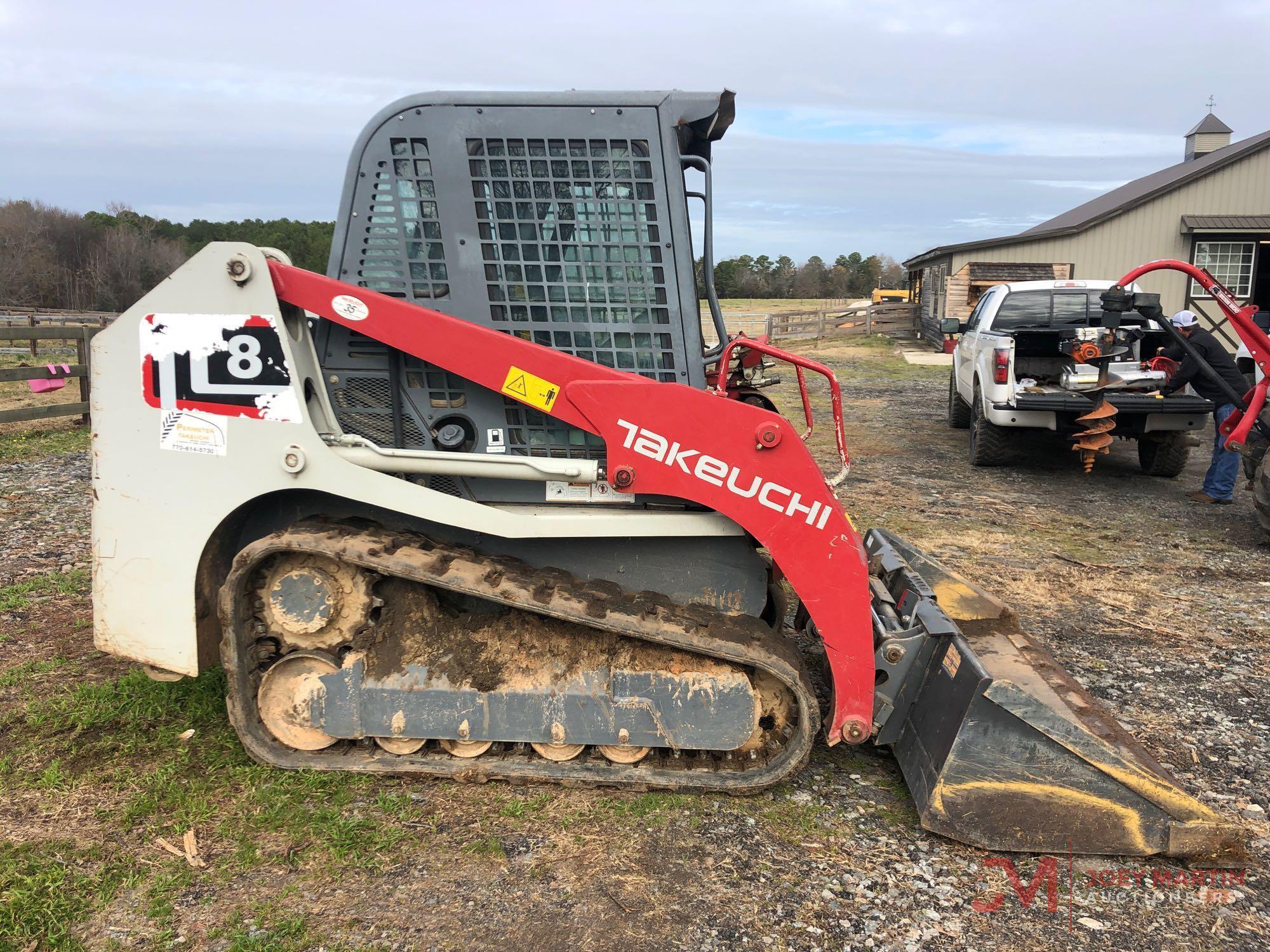 2014 TAKEUCHI TL8 MULTI TERRAIN LOADER