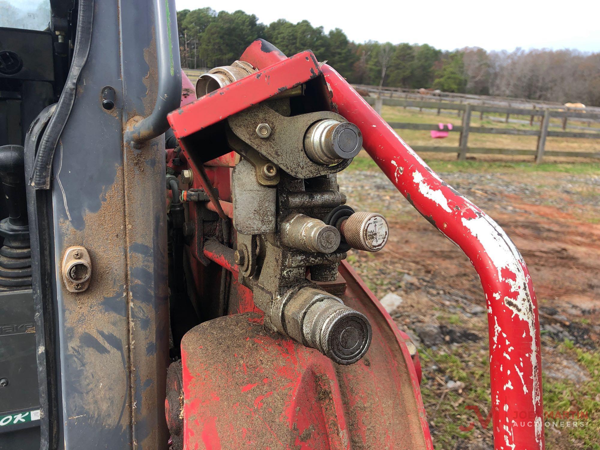 2014 TAKEUCHI TL8 MULTI TERRAIN LOADER