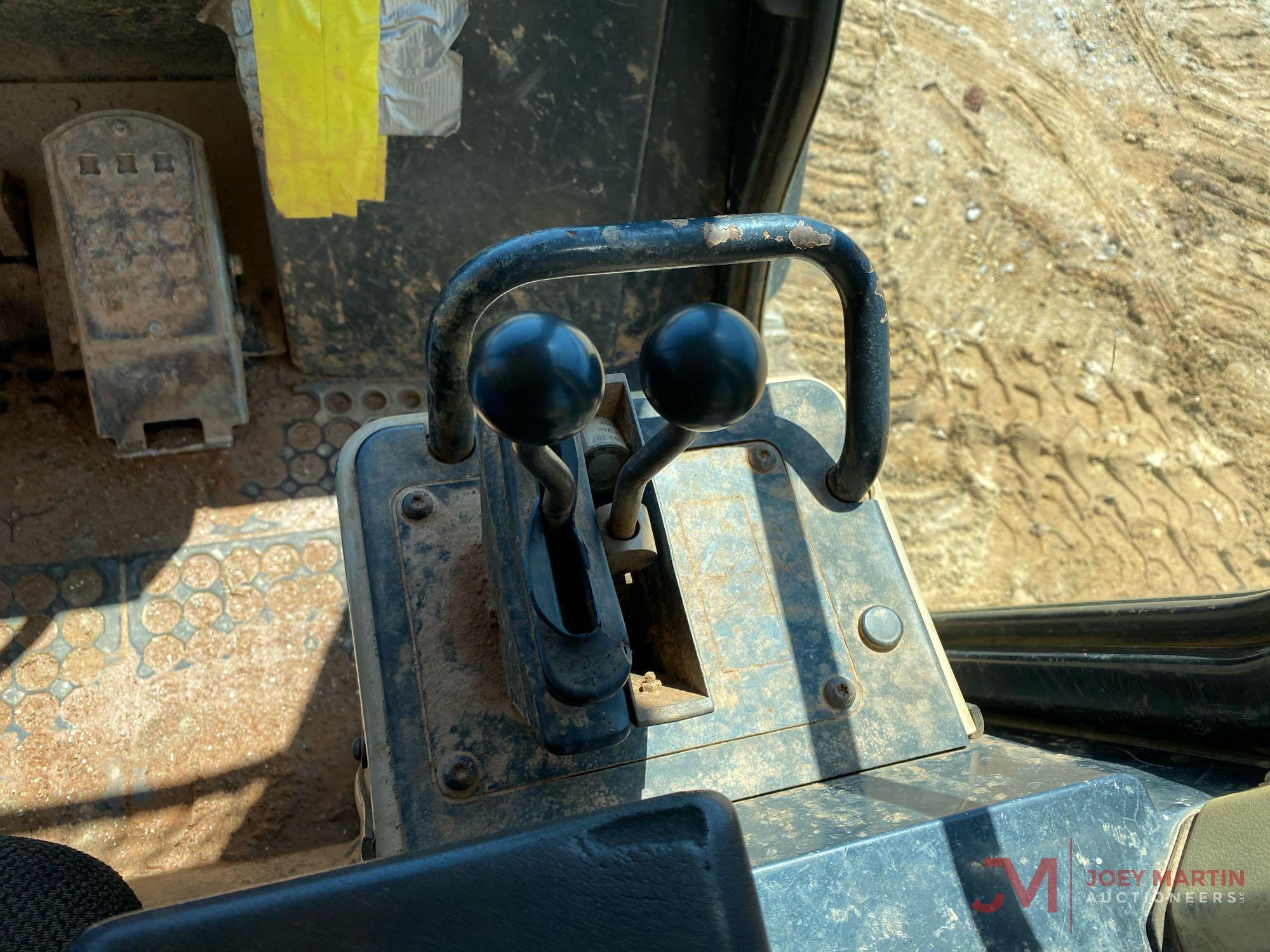 2002 CAT 953C CRAWLER LOADER