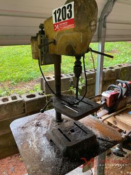 TABLE MOUNTED DRILL PRESS