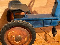 FORD TW-5 PEDAL TRACTOR, TRICYCLE