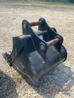 NEW 36" DIESEL TOOTH EXCAVATOR BUCKET