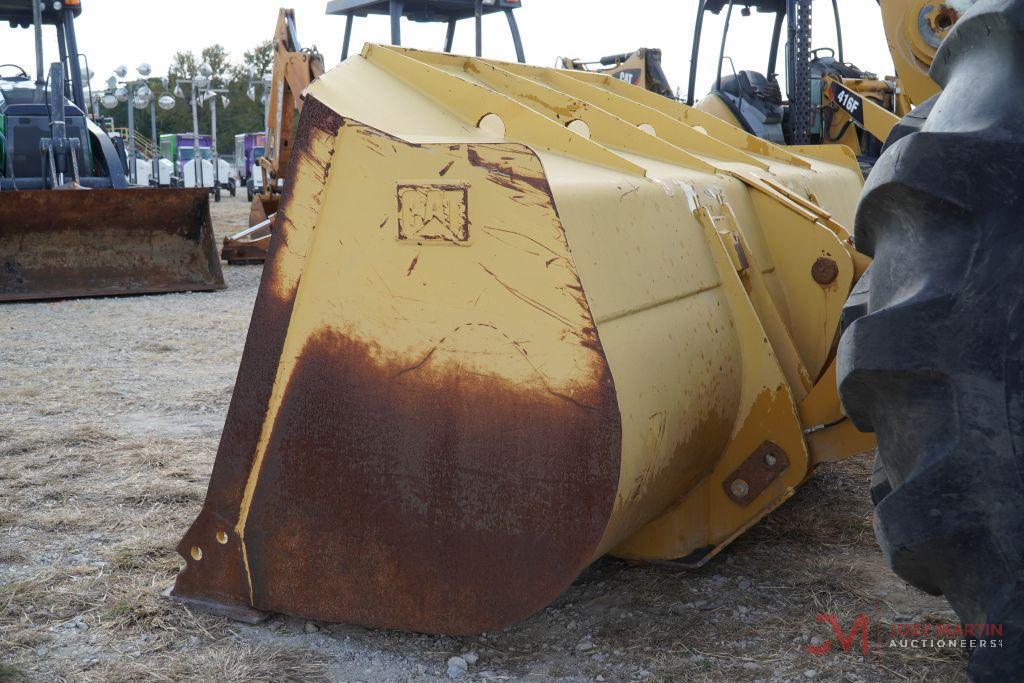 2011...CAT 938H RUBBER TIRE LOADER