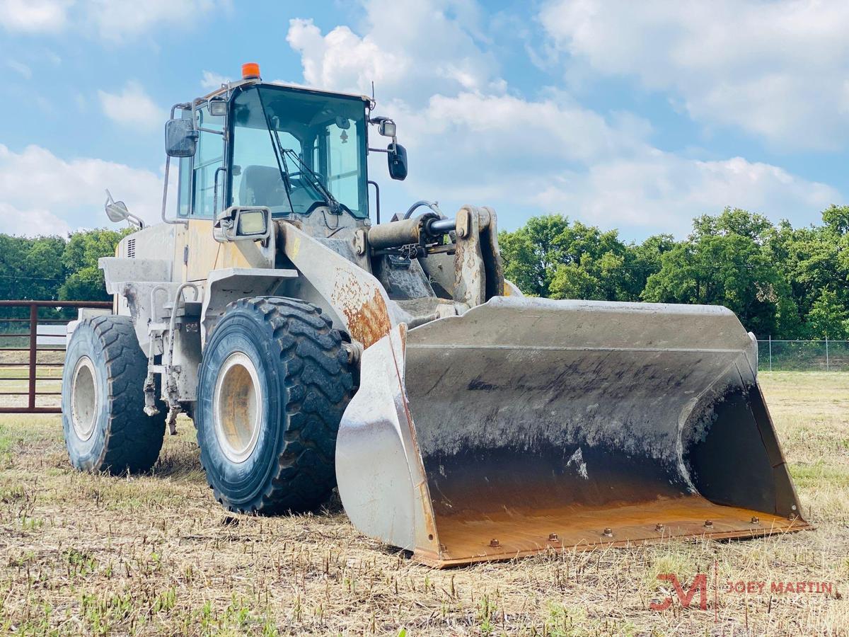 2012 KOMATSU WA320-6 RUBBER TIRE LOADER