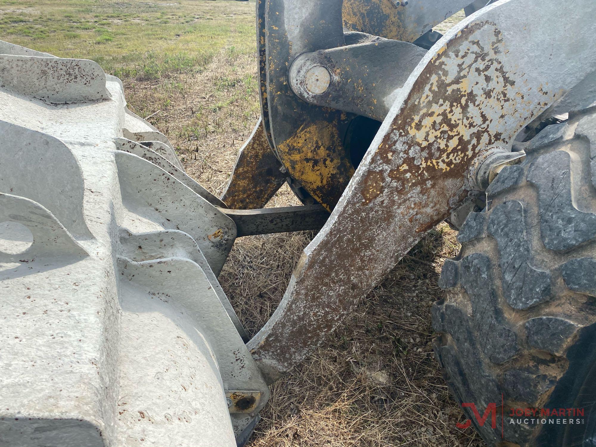 2012 KOMATSU WA320-6 RUBBER TIRE LOADER