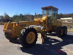 JOHN DEERE 570B MOTOR GRADER