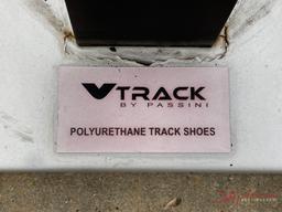 RUBBER TRACK SHOE DISPLAY